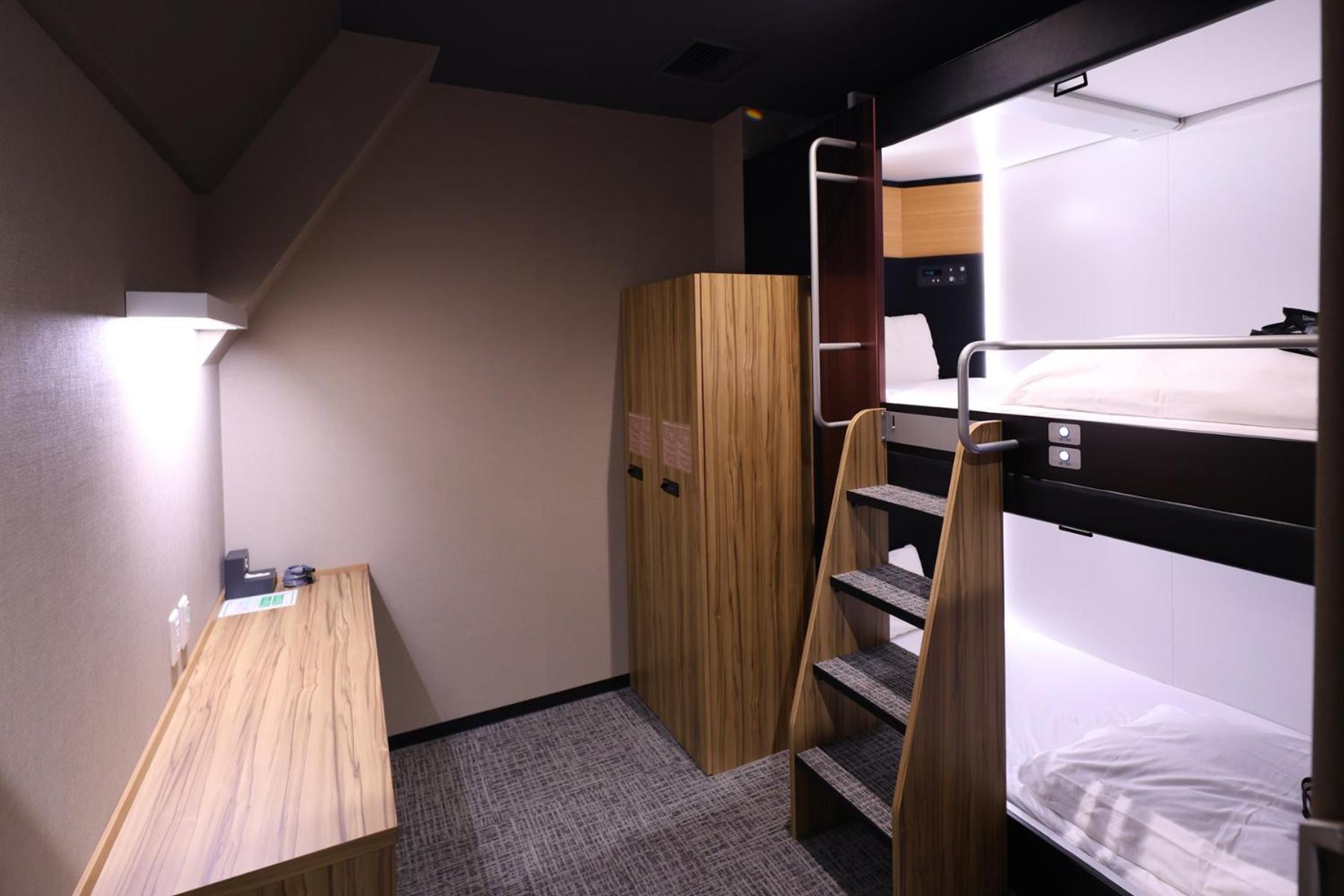 Global Yokohama Chukagai Capsule hotel Yokohama (Kanagawa)